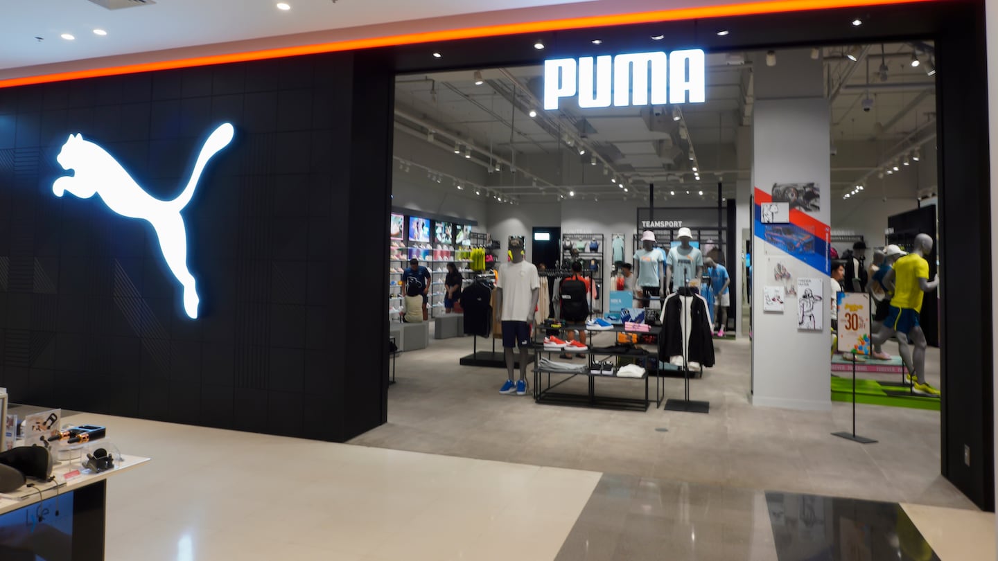 Anta announced on Tuesday morning that it’d finally come to an agreement with France’s Pinault family to purchase the group’s 29 percent stake in Puma.